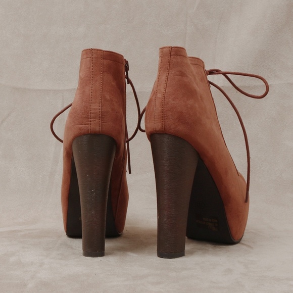 FINAL SALE Tan Chunky Platform Heel Britney1 - Picture 4 of 5